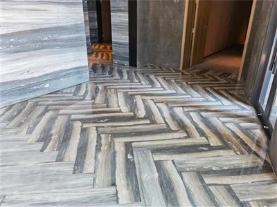 Pola Herringbone Ubin Lantai Marmer