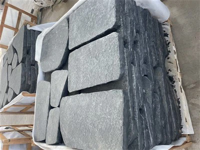 Batu Loncatan Sebagai Pavers