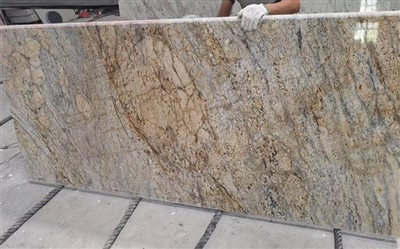 Kamar Mandi Granit Kuning